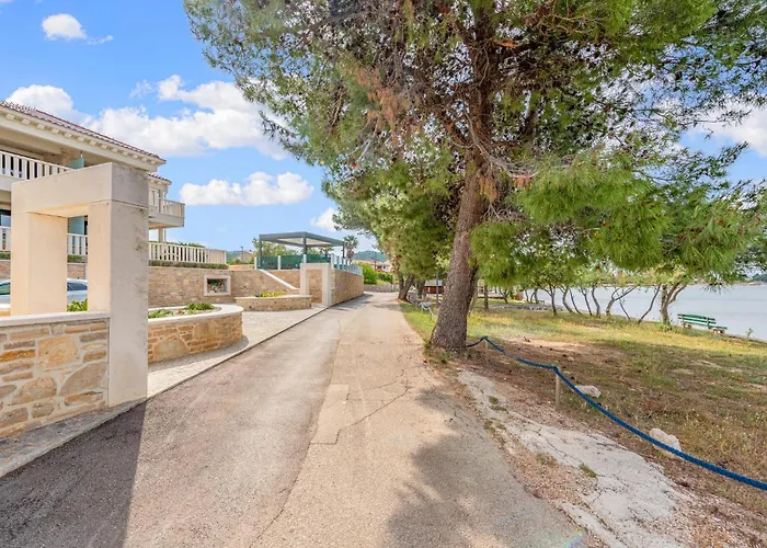 아파트 Lovely In *