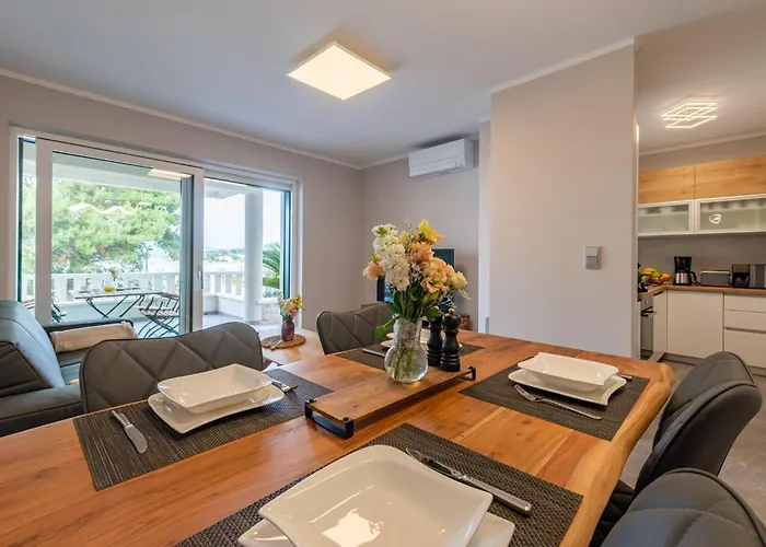 아파트 Lovely In *